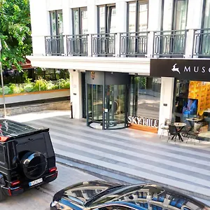 4* Hotel Sky Hill